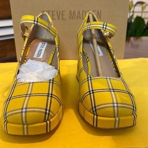 Steve Madden Shoes, Size 6, Yellow Plaid